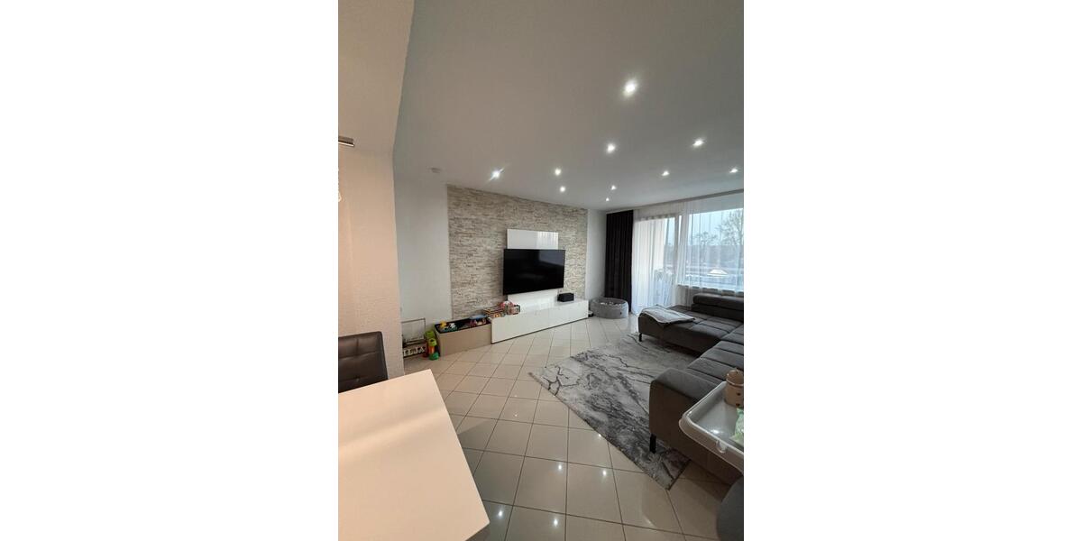 Etagenwohnung Essen Stadtbezirk VI - 3 Zimmer, 70 m&sup2;, 120.000&euro; | Angebot:26959476