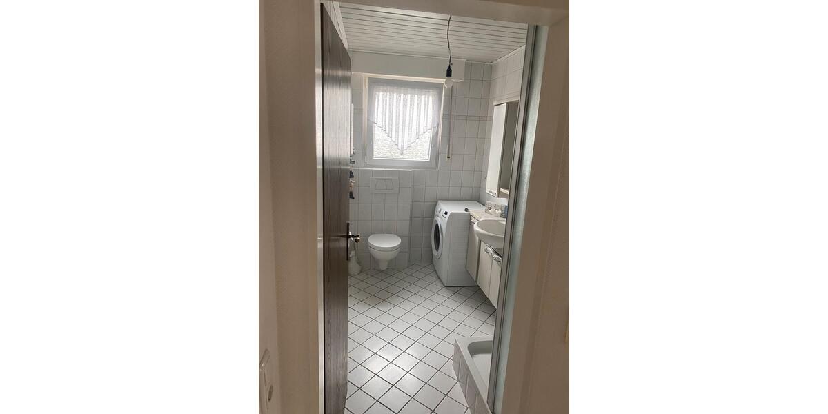 Etagenwohnung Oberhausen Biefang - 3 Zimmer, 77 m&sup2;, 770&euro; | Angebot:27613529