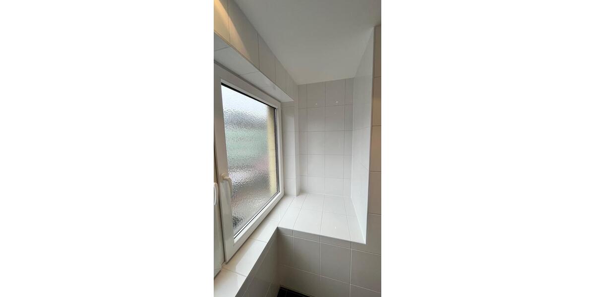 Etagenwohnung Essen Stadtbezirk II - 3 Zimmer, 101 m&sup2;, 1.200&euro; | Angebot:26456087
