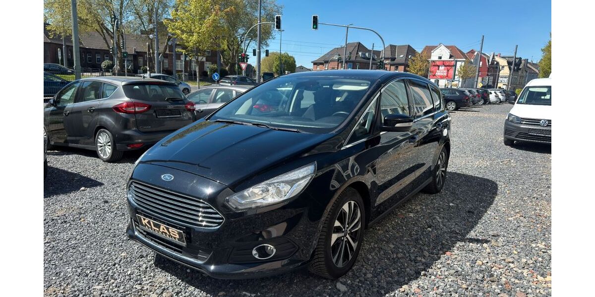 Ford S-Max 174.300 km 11.450 &euro; Bochum 44866