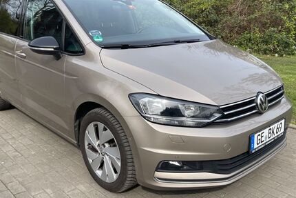 VW Touran 149.000 km 15.999 &euro; Gelsenkirchen 45889