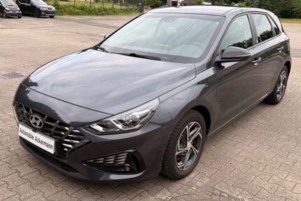 Hyundai i30 65.800 km 15.900 &euro; Bochum 44869