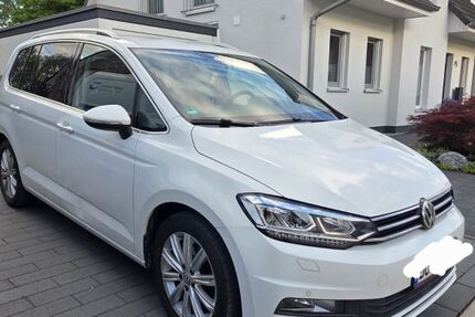 VW Touran 128.900 km 15.000 &euro; Datteln 45711