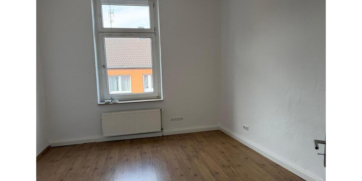 Etagenwohnung Bochum Bochum-Mitte - 3 Zimmer, 93 m&sup2;, 695&euro; | Angebot:27617454