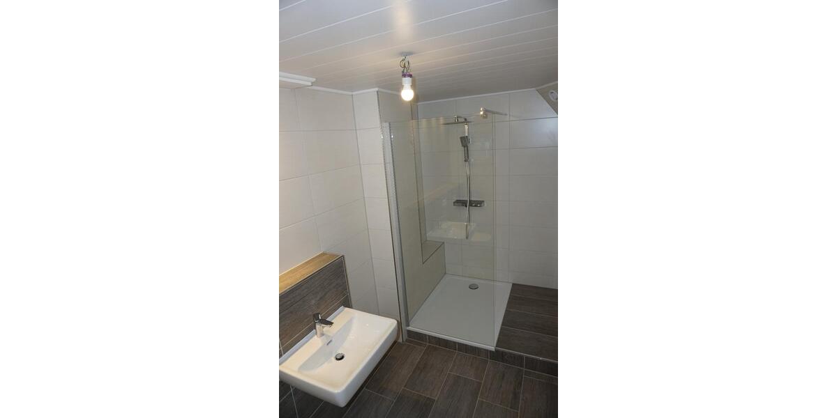 Etagenwohnung Hattingen Blankenstein - 4 Zimmer, 110 m&sup2;, 1.400&euro; | Angebot:26399868
