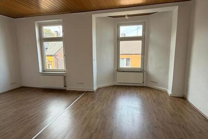 Wohnung Bochum Bochum-Mitte - 3 Zimmer, 93 m&sup2;, 695&euro; | Angebot:27617454