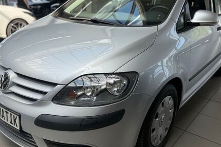 VW Golf 67.299 km 9.890 &euro; Bottrop 46236