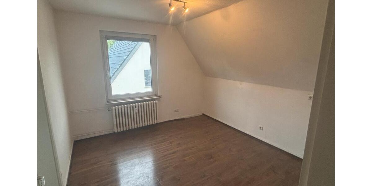 Dachgeschoßwohnung Gladbeck Brauck - 2 Zimmer, 36 m&sup2;, 500&euro; | Angebot:26478512