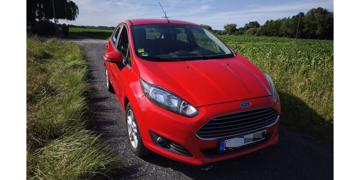 Ford Fiesta 122.000 km 5.000 &euro; Lünen 44534