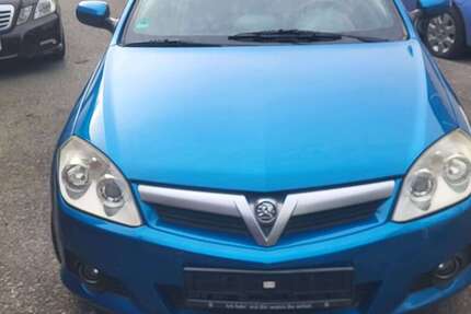 Opel Tigra 170.000 km 2.999 &euro; Dorsten, Stadt 46284