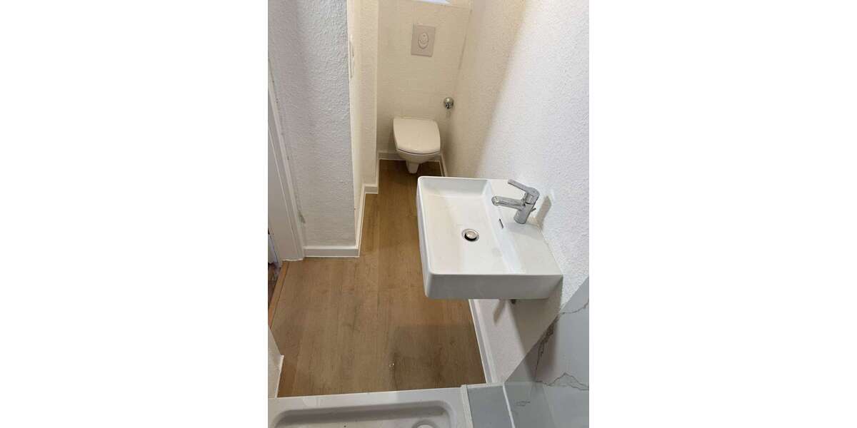 Großzügige, renovierte 5-Zimmer-Dachgeschosswohnung in Bochum-Wattenscheid – perfekt für Familien - Etagenwohnung Bochum Günnigfeld | Angebot:26193832