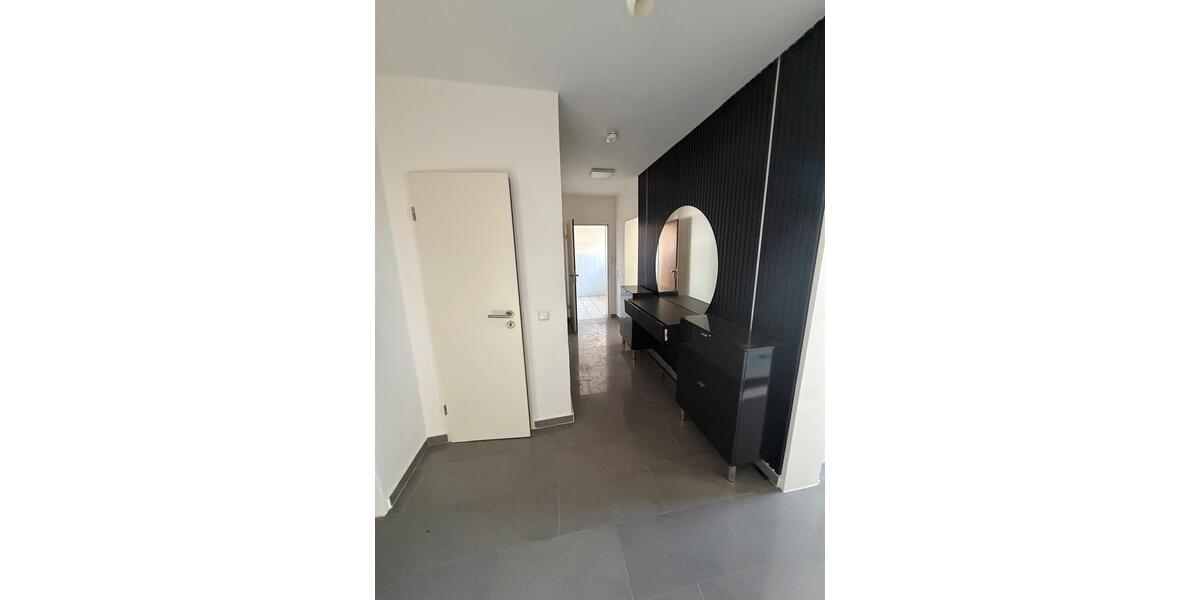 Etagenwohnung Gelsenkirchen Gelsenkirchen-Mitte - 3.5 Zimmer, 100 m&sup2;, 150.000&euro; | Angebot:27623634