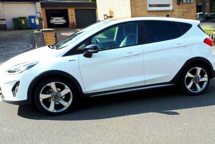 Ford Fiesta 40.250 km 12.900 &euro; Oberhausen 46147