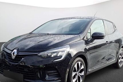 Renault Clio 32.210 km 12.540 &euro; Borken 46325