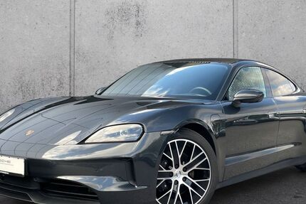 Porsche Taycan 14.856 km 81.450 &euro; Recklinghausen 45665
