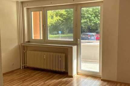 Wohnung Gelsenkirchen Hassel - 3 Zimmer, 58 m&sup2;, 389&euro; | Angebot:27723065