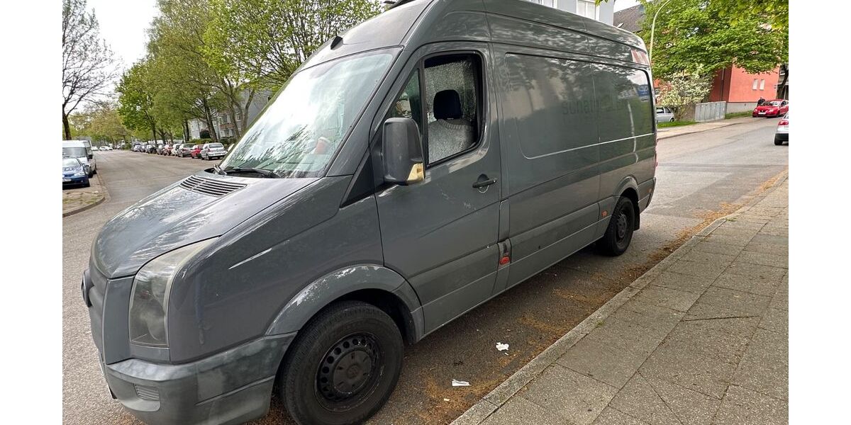 VW Crafter 217.900 km 6.700 &euro; Essen 45355