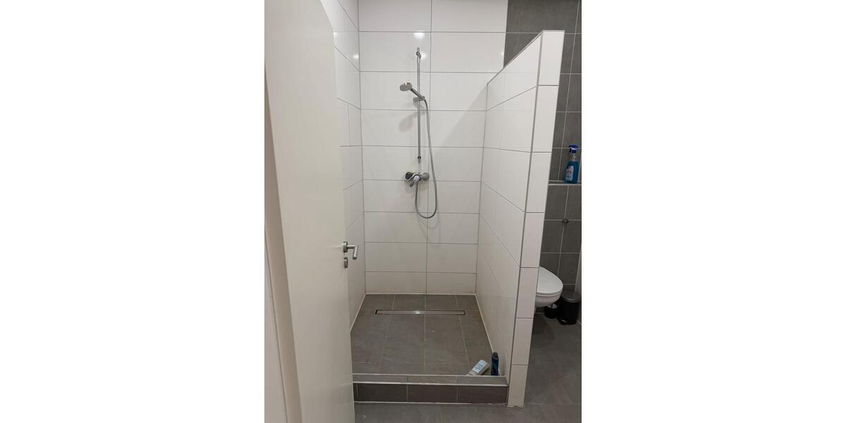 Erdgeschoßwohnung Essen Stadtbezirk V - 1.5 Zimmer, 40 m&sup2;, 400&euro; | Angebot:26453835