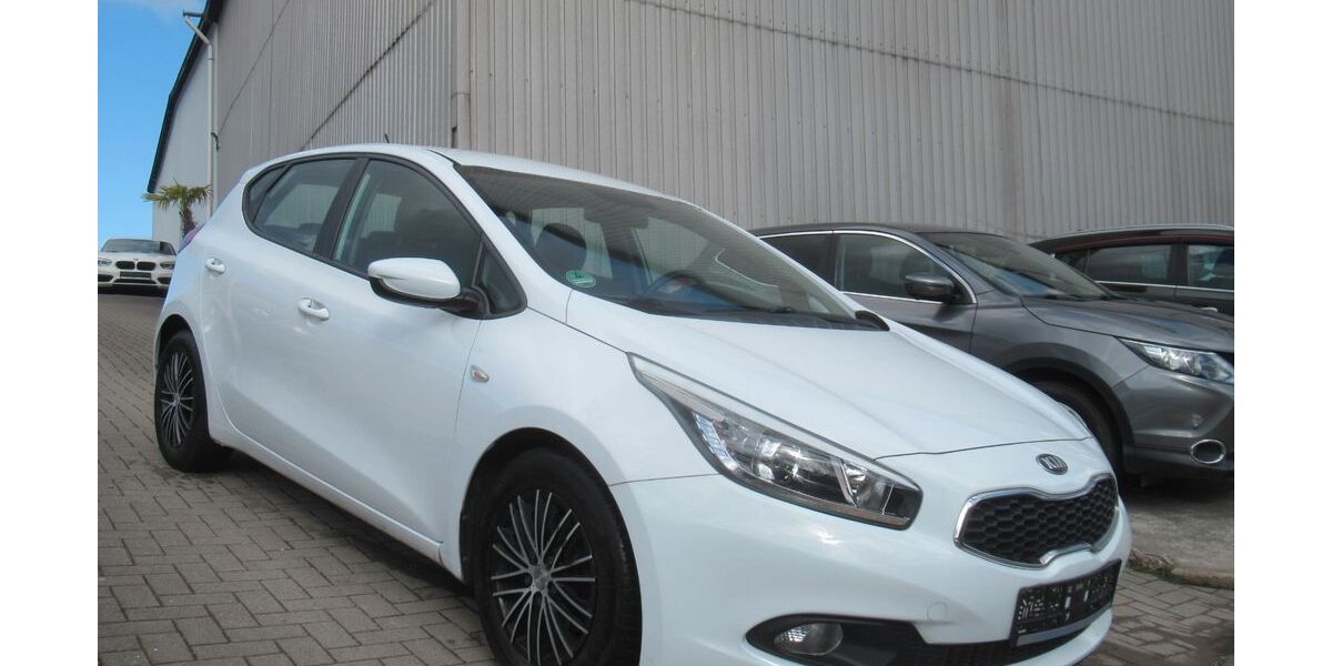 Kia ceed / Ceed 84.654 km 5.750 &euro; Herne 44653