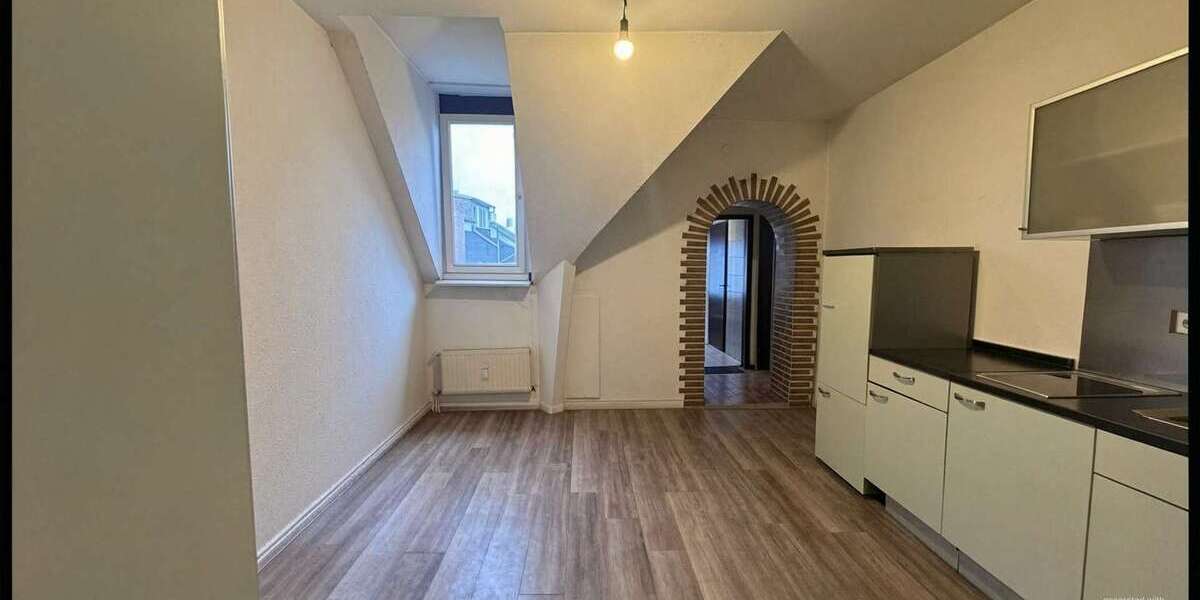 Charmante 2 Zimmer Wohnung mit Ausbaupotenzial in Herne - Dachgeschoßwohnung herne | Angebot:27671851