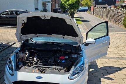Ford Fiesta 107.000 km 11.290 &euro; Lünen 44532