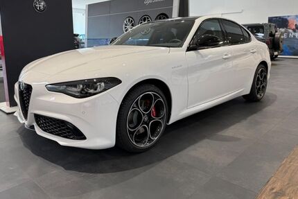 Alfa Romeo Giulia 11.850 km 42.985 &euro; Oberhausen 46049