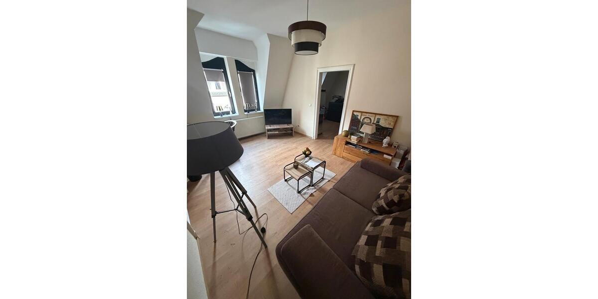 Dachgeschoßwohnung Oberhausen - 2 Zimmer, 50 m&sup2;, 750&euro; | Angebot:26449042