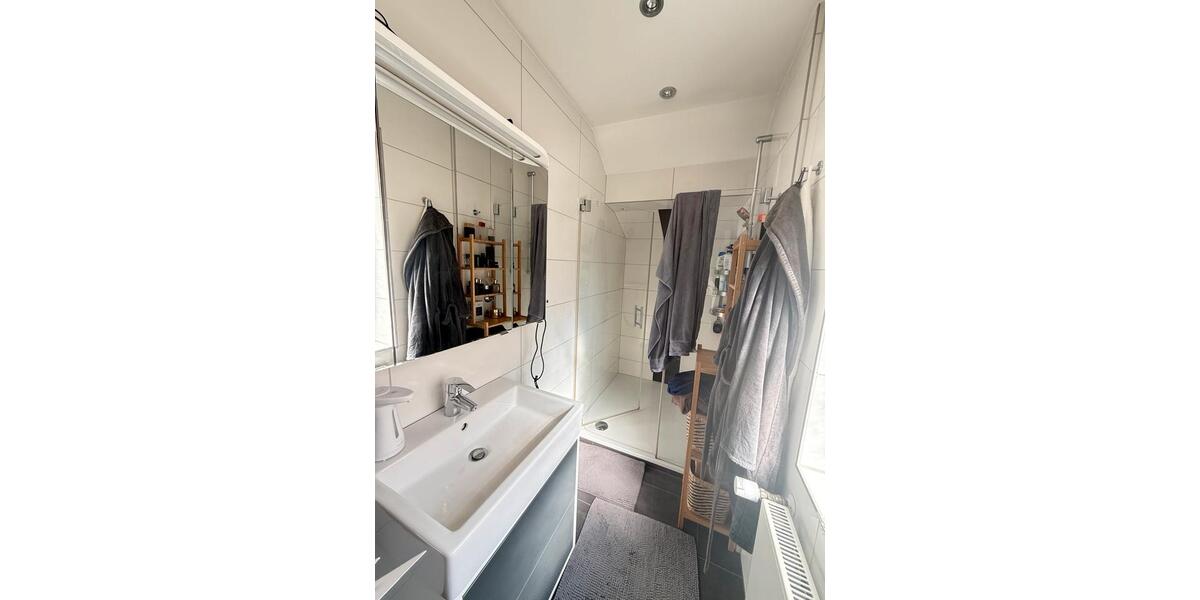 Dachgeschoßwohnung Bochum Werne - 3 Zimmer, 92 m&sup2;, 245.000&euro; | Angebot:26613101