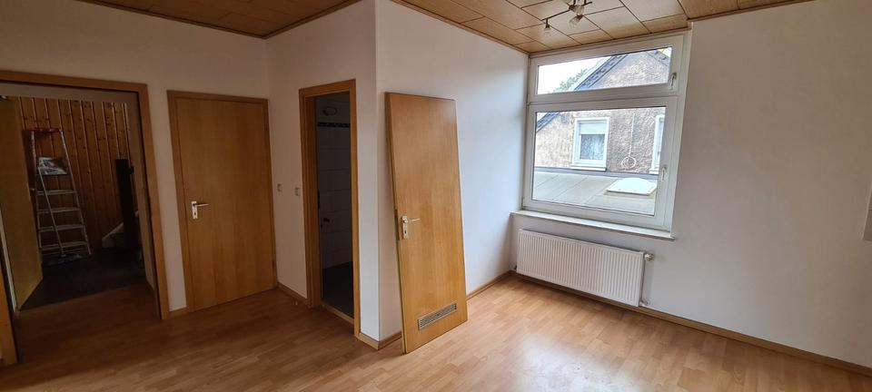 Etagenwohnung Oberhausen Alstaden - 2.5 Zimmer, 57 m&sup2;, 450&euro; | Angebot:26475281