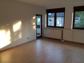Etagenwohnung Dinslaken Hiesfeld - 3.5 Zimmer, 76 m&sup2;, 830&euro; | Angebot:26381679