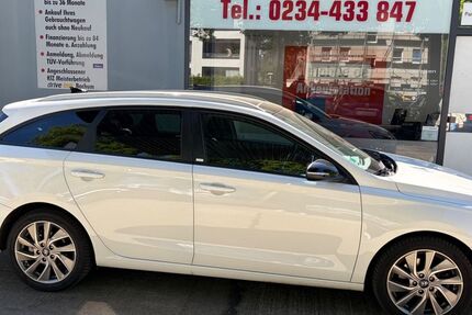 Hyundai i30 46.330 km 15.990 &euro; Bochum 44795