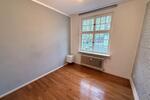 Villa Gelsenkirchen Buer - 12 Zimmer, 310 m&sup2;, 3.200&euro; | Angebot:22985202