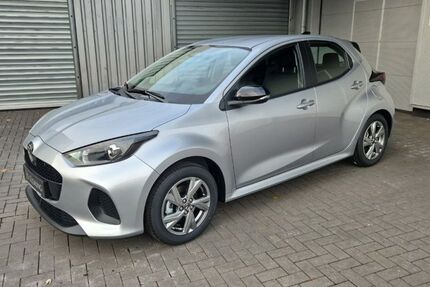 Mazda 2 Hybrid 2.093 km 25.490 &euro; Datteln 45711