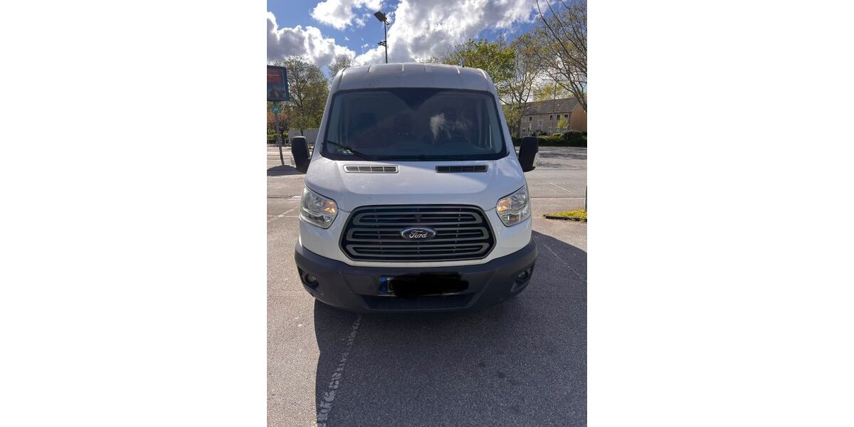 Ford Transit 157.600 km 8.900 &euro; Oberhausen 46049