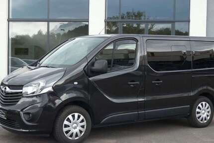 Opel Vivaro 174.995 km 15.370 &euro; Bochum 44807