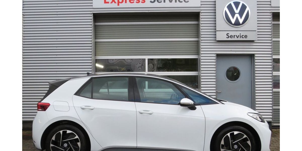 VW ID.3 9.923 km 27.990 &euro; Essen 45307
