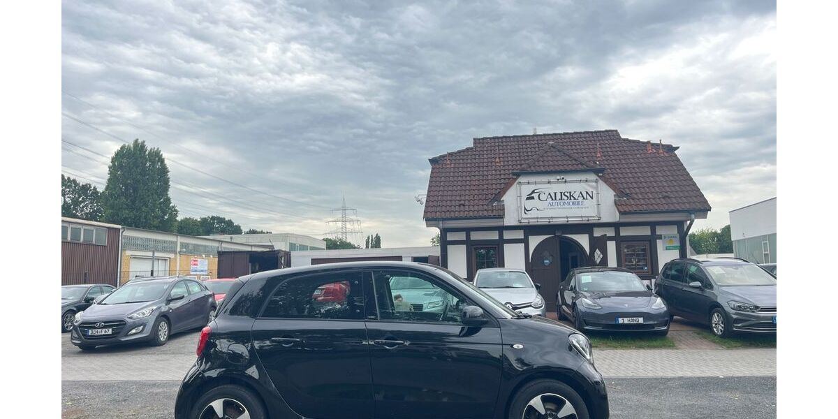 Smart ForFour 97.821 km 9.990 &euro; Dinslaken 46539