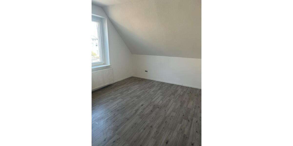 Etagenwohnung Oer-Erkenschwick Erkenschwick - 5 Zimmer, 105 m&sup2;, 1.100&euro; | Angebot:27566238