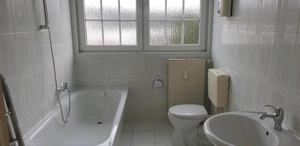 Etagenwohnung Dinslaken - 2.5 Zimmer, 63 m&sup2;, 770&euro; | Angebot:26478150