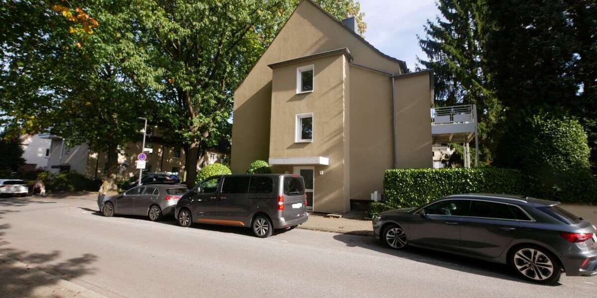 Etagenwohnung Gelsenkirchen Buer - 3 Zimmer, 84 m&sup2;, 750&euro; | Angebot:27580305