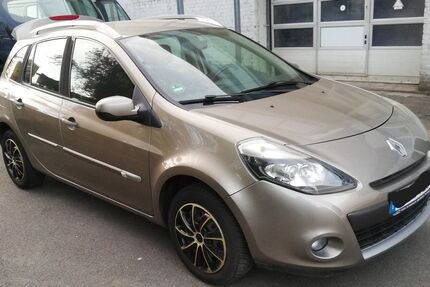 Renault Clio 152.000 km 2.250 &euro; Essen 45307
