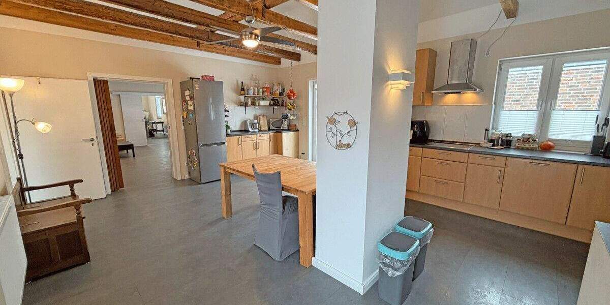 Einfamilienhaus Hünxe Krudenburg - 8 Zimmer, 246 m&sup2;, 485.000&euro; | Angebot:25684454