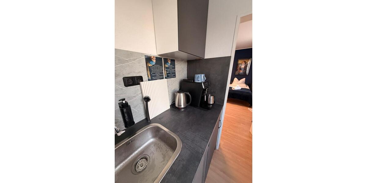 Etagenwohnung Gelsenkirchen Ückendorf - 1.5 Zimmer, 27 m&sup2;, 600&euro; | Angebot:27625720