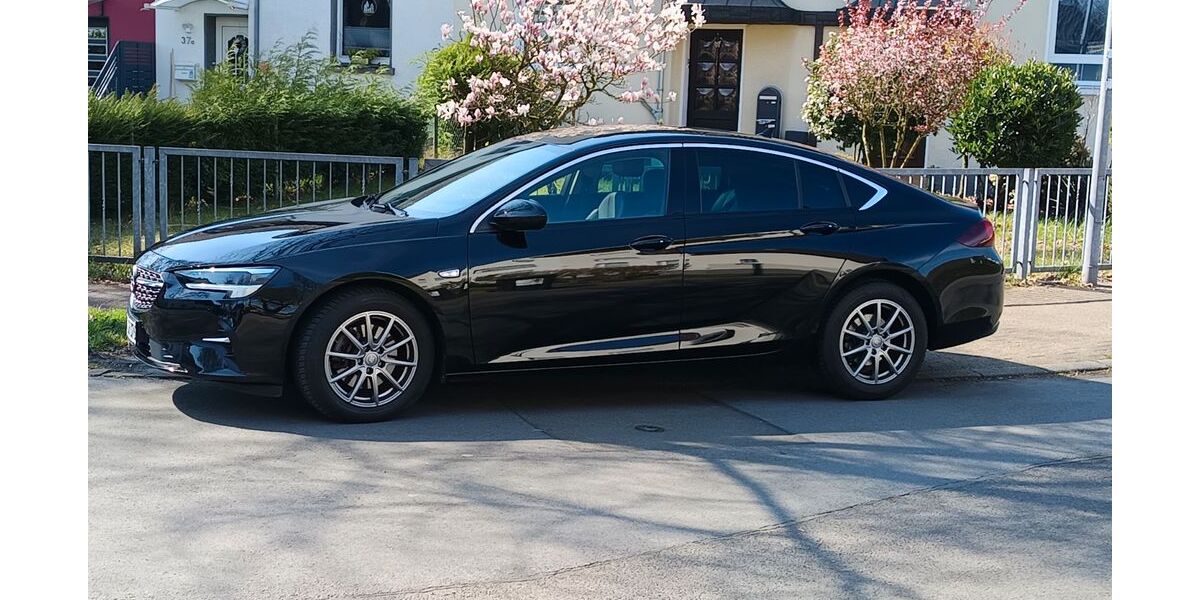 Opel Insignia 59.000 km 15.800 &euro; bottrop 46240