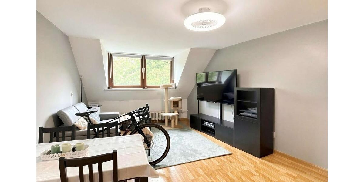 Dachgeschoßwohnung Essen Stadtbezirk IV - 2 Zimmer, 60 m&sup2;, 480&euro; | Angebot:26479441