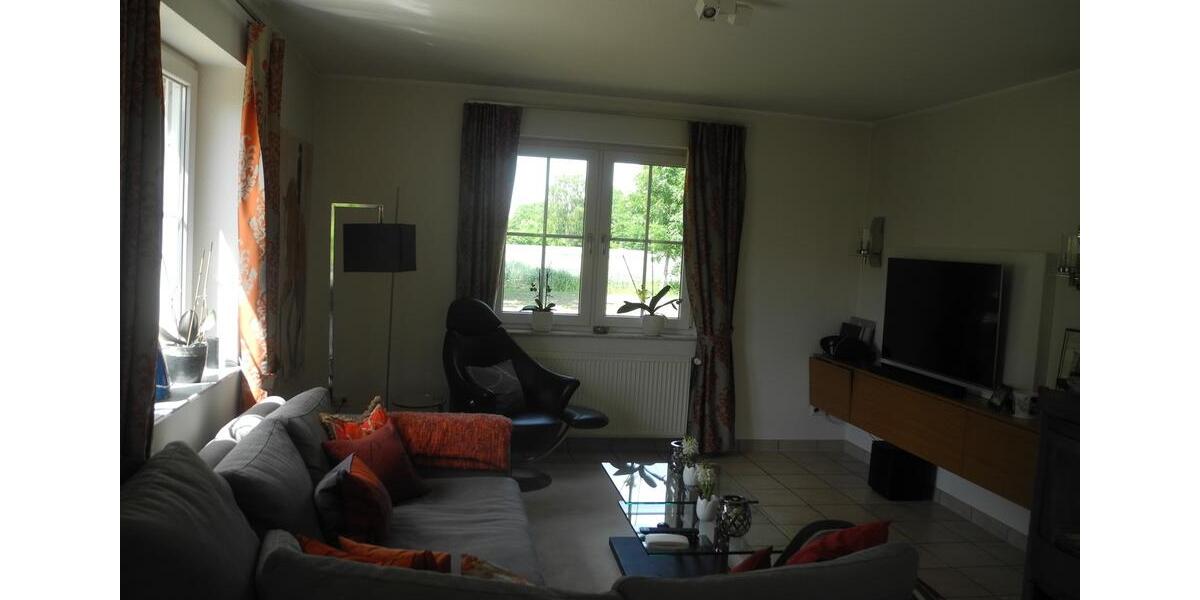 Einfamilienhaus Dülmen - 4 Zimmer, 165 m&sup2;, 2.100&euro; | Angebot:24609778