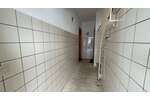 Mehrfamilienhaus mit Potenzial in Dinslaken-Bruch – 5 Wohneinheiten, Garten & Garagen - Mehrfamilienhaus, Wohnhaus Dinslaken Lohberg | Angebot:26971196