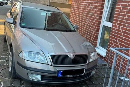 Skoda Octavia 236.000 km 1.350 &euro; Oberhausen 46145