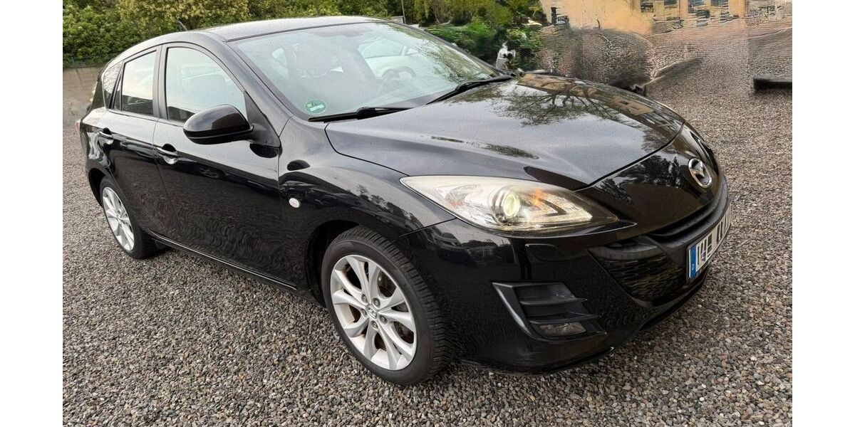 Mazda 3 103.000 km 5.900 &euro; Castrop-Rauxel 44575