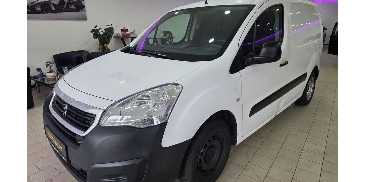 Peugeot Partner 103.000 km 7.490 &euro; Recklinghausen 45661